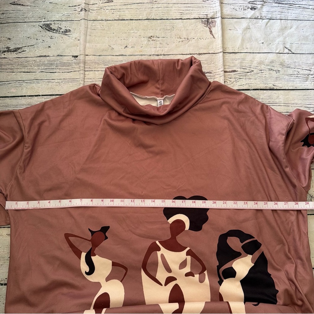 Graphic Tunic Top with the muses of Hercules graphic size L - Picture 5 of 7